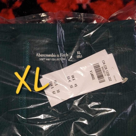 Abercrombie and Fitch Thermall long sleeve Tee size XL NWT - Picture 11 of 11